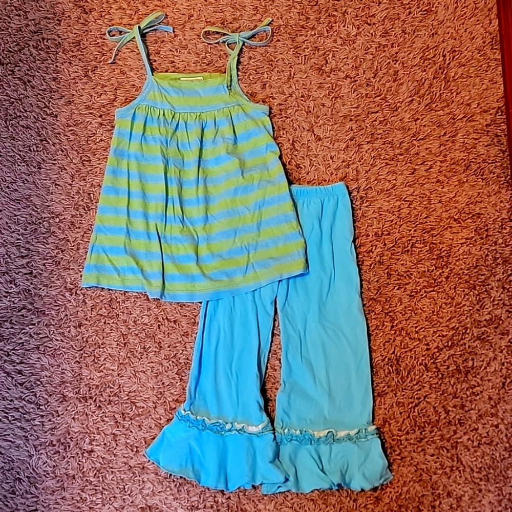 Castle & Crowns Size 4-5 Matching Set Tank Ruffle Pants